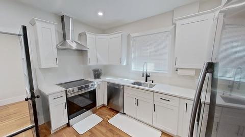 Photo of "#1901-C: Queen Bedroom C" home