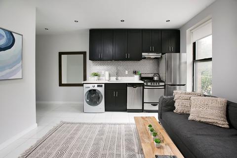Photo of "#1871-C: Full Bedroom C" home