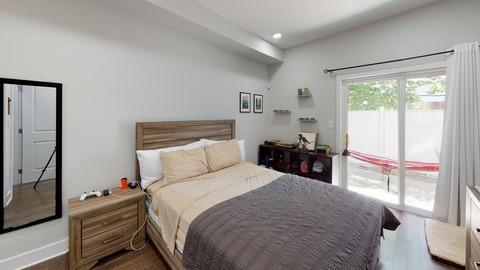 Photo of "#7d7: Brand new Graduate Hospital apartment off Broad St (Has a House)" home