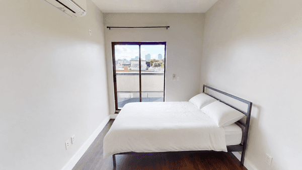 Photo of "#1563-C: Full Bedroom C" home