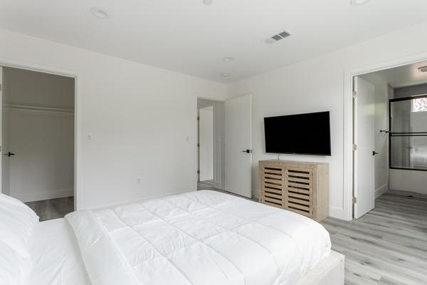 Photo of "#1399-D: Queen Bedroom D w/Private Bathroom" home