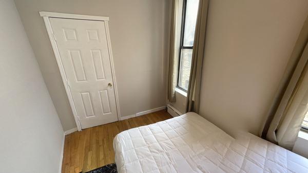 Photo of "#757-B: Full Bedroom B" home