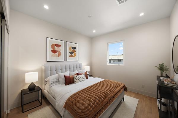 Photo of "#1853-B: Queen Bedroom B" home