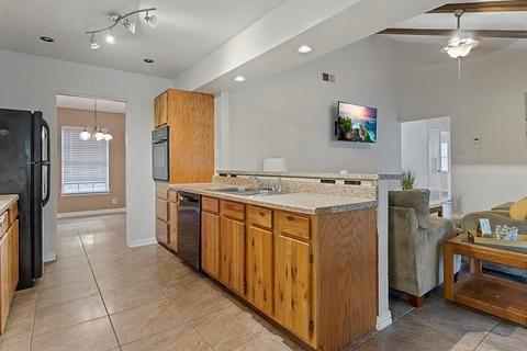 Photo of "#6b9: Fallen Leaf Lane BEDROOM 1B - 654146 (Has a Room)" home