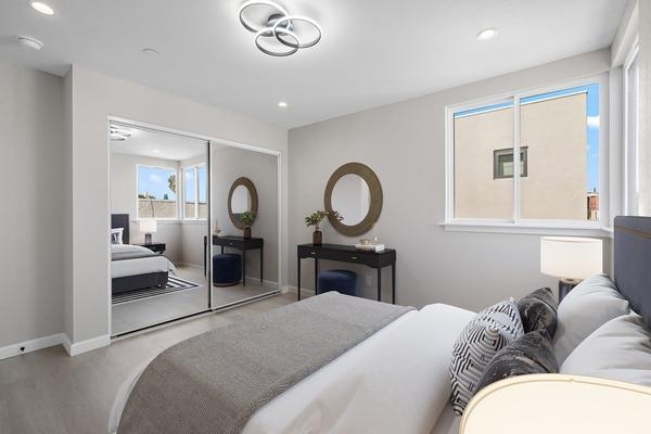 Photo of "#1829-E: Queen Bedroom E w/ Private Bathroom" home