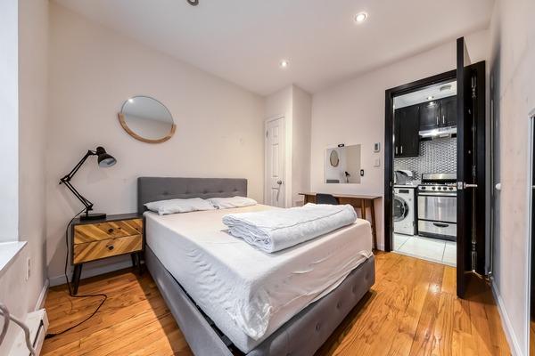 Photo of "#1865-B: Full Bedroom B" home