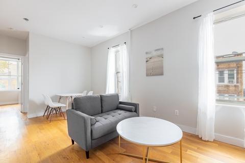 Photo of "#1425-C: Full Bedroom C" home