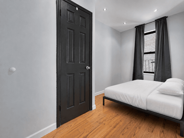 Photo of "#763-D: Twin Bedroom D" home