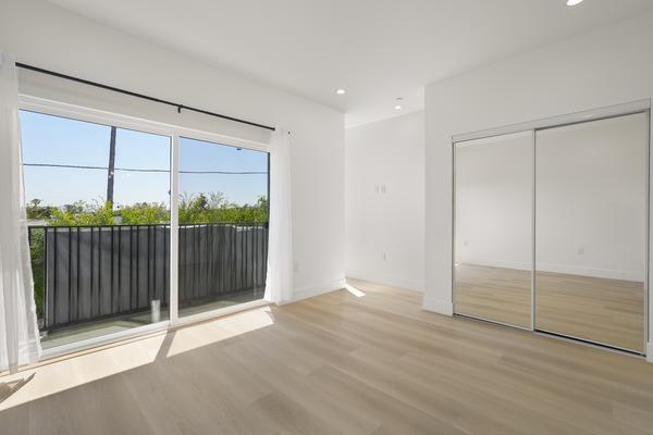 Photo of "#1855-E: Queen Bedroom E w/Private Bathroom" home