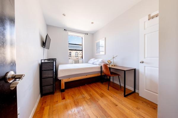 Photo of "#1873-C: Full Bedroom C" home