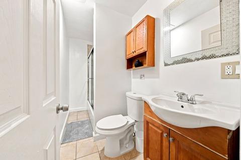 Photo of "#834-E: Full Bedroom E" home