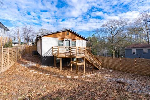 Photo of "#ea4: Brilliant Hunter Hills home by Clark Atlanta University (Has a House)" home