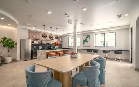 Photo of "#eb6: Sophisticated Coliving in Luxurious River Oaks, Vibrant Montrose Neighborhood (Has an Apartment)" home