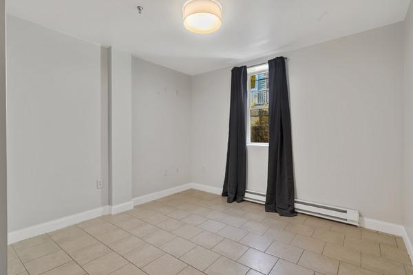 Photo of "#773-E: Queen Bedroom E" home