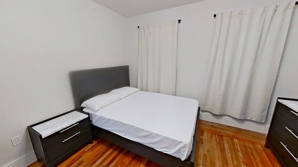 Photo of "#1900-C: Queen Bedroom C" home
