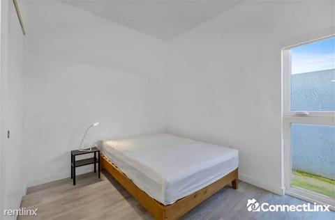 Photo of "#9d4: Stunning Skyline Views and Community Living in Vibrant Little Havana (Has an Apartment)" home