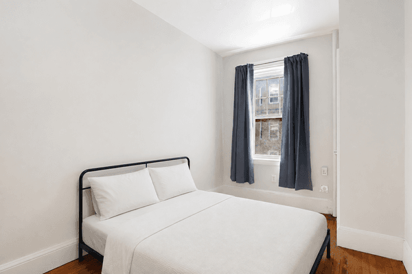 Photo of "#537-F: Queen Bedroom F" home