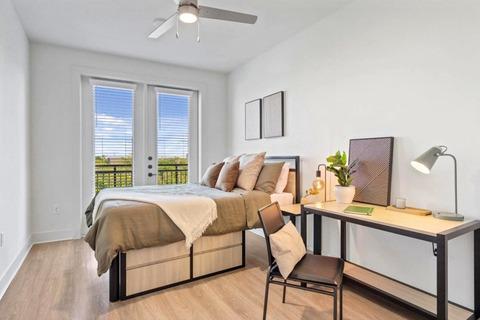 Photo of "#eb6: Sophisticated Coliving in Luxurious River Oaks, Vibrant Montrose Neighborhood (Has an Apartment)" home