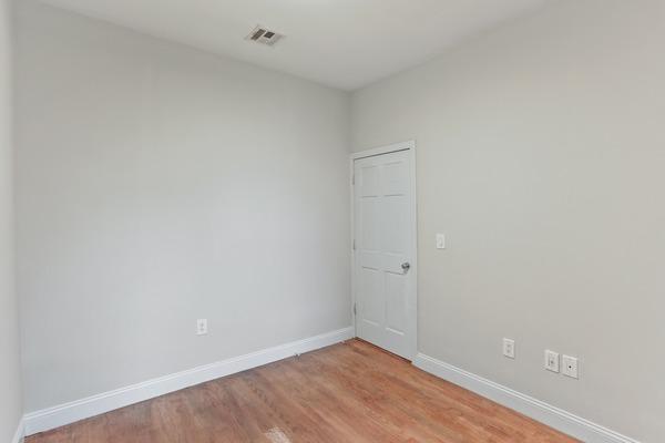 Photo of "#960-C: Full Bedroom C" home