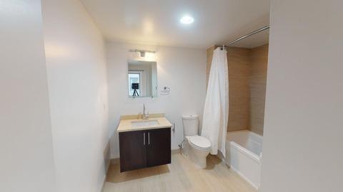 Photo of "#7fc: Luxurious Northern Liberties apartment steps from Market-Frankford Line (Has a House)" home