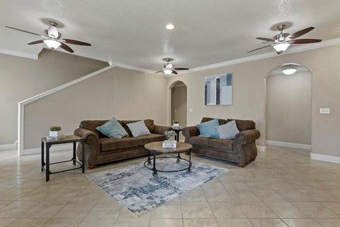 Photo of "#76a: Glen Vista Drive BEDROOM 1B - 685073 (Has a Room)" home