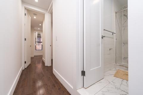 Photo of "#1788-C: Queen Bedroom C" home