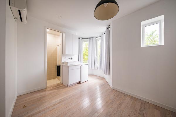 Photo of "#1893-A: Queen Bedroom A w/ Private Bathroom" home