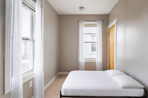 Photo of "#1702-E: Full Bedroom E" home