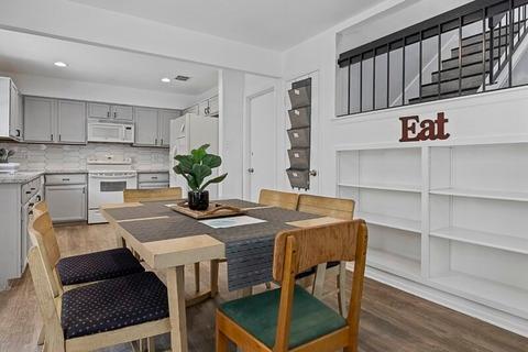 Photo of "#ef1: 6512 Magic Oaks BEDROOM 2B - 707867 (Has a Room)" home