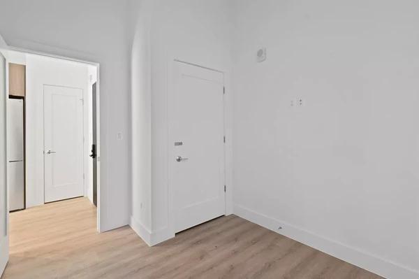 Photo of "#1907-B: Queen Bedroom B" home