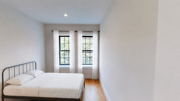 Photo of "#1290-B: Full Bedroom B" home