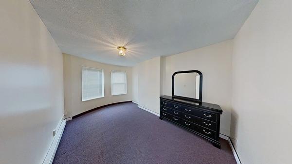 Photo of "#1885-B: Queen Bedroom B" home