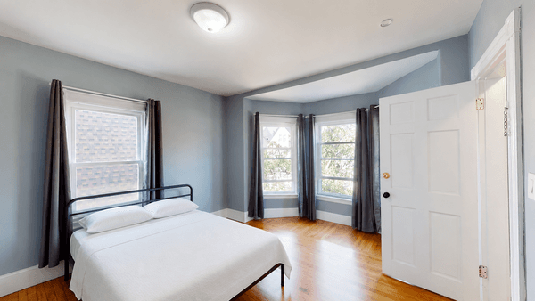 Photo of "#1321-C: Queen Bedroom C" home