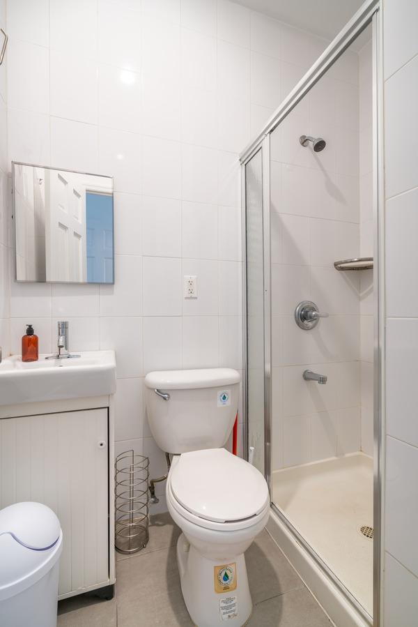 Photo of "#1114-B: Full Bedroom B/w Private Bathroom" home