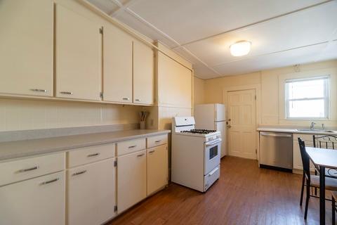 Photo of "#1780-B: Queen Bedroom B" home