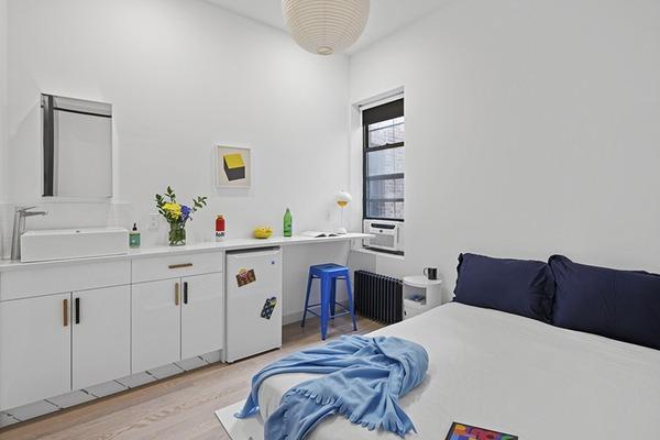 Photo of "#1877-C: Queen Bedroom C" home