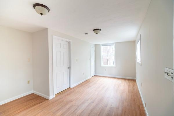 Photo of "#1837-D: Queen Bedroom D" home