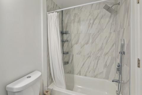 Photo of "#810-B: Full Bedroom B" home