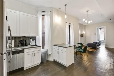 Photo of "#836-D: Full Bedroom D" home