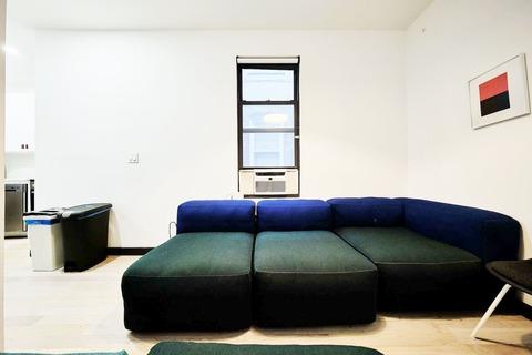 Photo of "#1882-C: Queen Bedroom C w/ Private Bathroom" home
