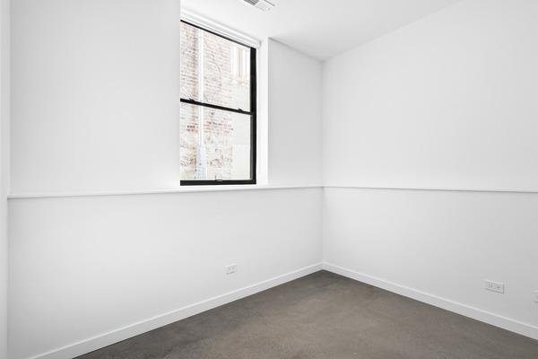 Photo of "#1861-B: Queen Bedroom B w/Private Bathroom" home