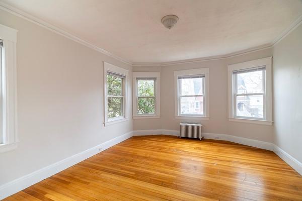 Photo of "#1837-C: Queen Bedroom C" home