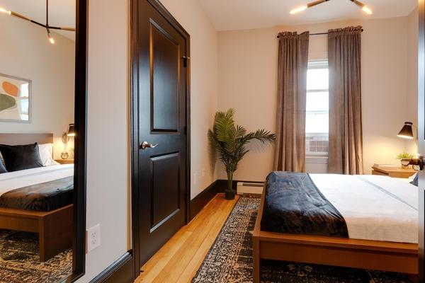 Photo of "#194-3D: Full Bedroom 3D" home