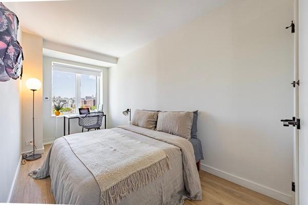 Photo of "#1909-B: Full  Bedroom B" home