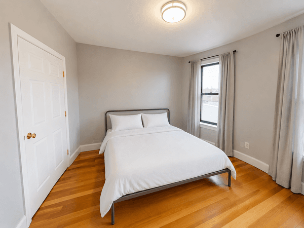 Photo of "#536-A: Queen Bedroom A" home