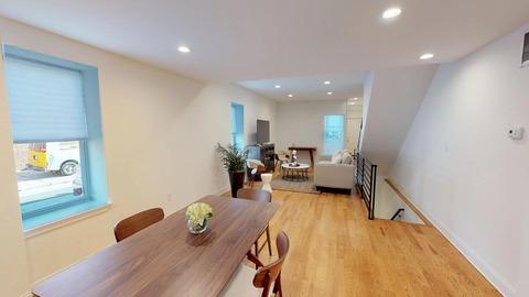 Photo of "#292: Delightful Point Breeze duplex with city views (Has a House)" home