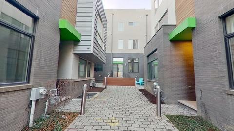 Photo of "#7fc: Luxurious Northern Liberties apartment steps from Market-Frankford Line (Has a House)" home