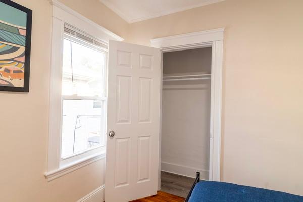 Photo of "#1735-B: Queen Bedroom B" home