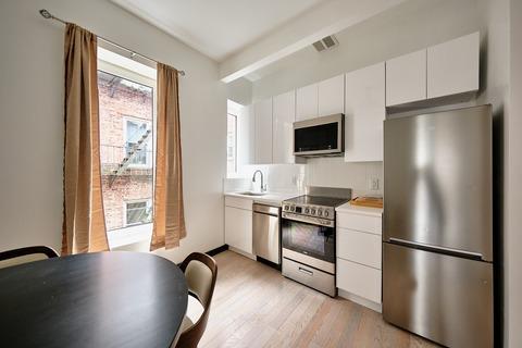 Photo of "#1895-B: Twin Bedroom B w/ Private Bathroom" home