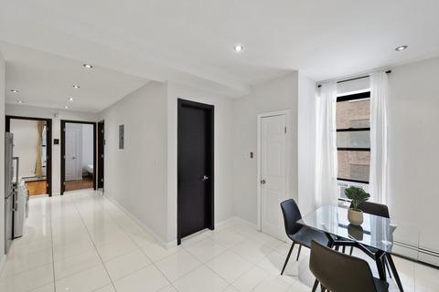 Photo of "#784-A: Full Bedroom A" home